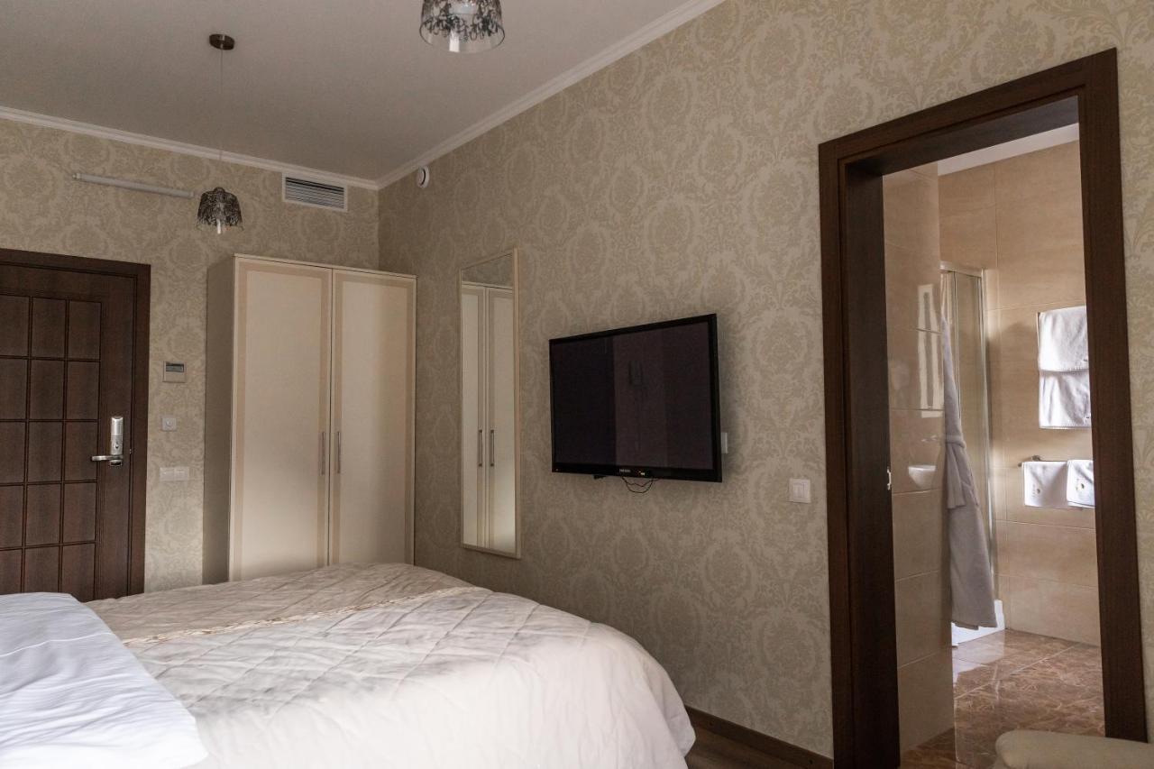 Hotel "Mandarin Clubhouse" خاركيف المظهر الخارجي الصورة