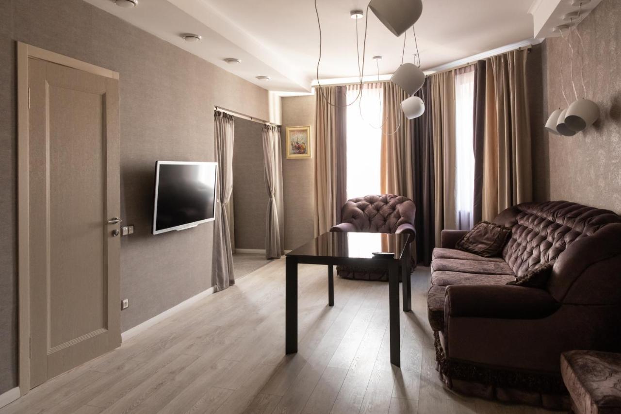 Hotel "Mandarin Clubhouse" خاركيف المظهر الخارجي الصورة
